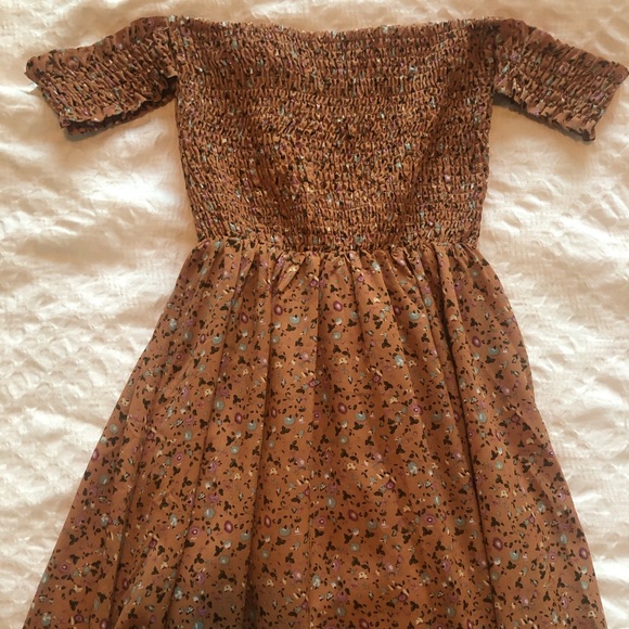 Blushing Heart Dresses & Skirts - BLUSHING HEART | Floral Midi Dress MEDIUM
